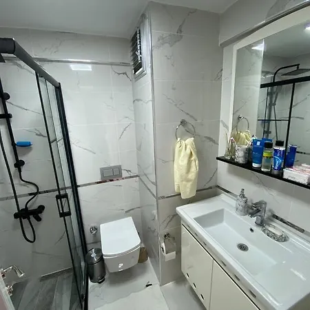 Best Location New Decorated Apartment *